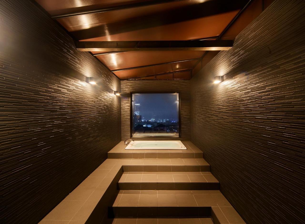 Hotel Love Ikutama -Adult Only Osaka Exterior foto